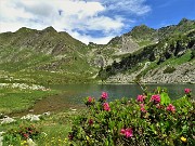 44 Lago Grande (2030 m) con vista verso Cima Cadelle